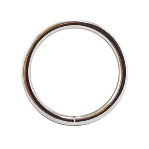 Anillo Abierto Plateado con Hebilla de Hierro para Ropa y Bolsos, Varios Tamaños, Accesorio Duradero - Product Image 5