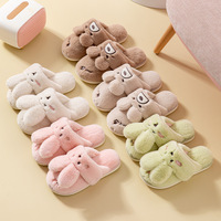 Pantoufles d'intérieur plates en peluche 3D animales personnalisées avec logo, semelle antidérapante en PVC, design animal, automne-hiver, vente en gros
