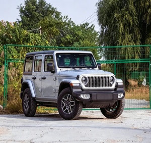 Vehículo Usado a Gasolina en Venta, Jeep <span class=keywords><strong>Wrangler</strong></span> 2024 2.0T <span class=keywords><strong>Sahara</strong></span> 4 Puertas, Volante a la Izquierda, 4x4, Especificaciones Estadounidenses, Todoterreno - Product Image 1