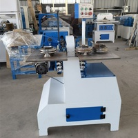 Machine à fabriquer des tiges rondes en bois courbées et droites
