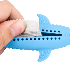 Yiwu Customized <b>Cat</b> Mint Ball Pet <b>Toys</b> Fish-Shaped <b>Interactive</b> Teeth Cleaning <b>Toy</b> Silicone Wholesale for <b>Cats</b> Licking Catnip - Product Image 2