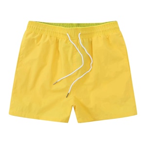 流行刺绣徽标纯色中腰精纺速干宽松四分之三长款男士 Polo 短裤，适合跑步、运动、海滩使用 - Product Image 2