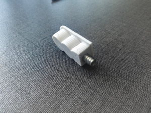 Sujetador de Muebles 3-1, Accesorio para Armario y Guardarropa, Soporte de Plástico Blanco para Tableros, Fuerte y de Fácil Instalación para Cocina - Product Image 3