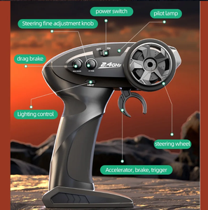 HB R1610 R1611 R1612 Camionnette RC 2.4G 1:16 Véhicule Tout-Terrain 4x4 Voiture d'Escalade Haute Vitesse Modèle Jouet Lumineux Télécommandé - Product Image 4