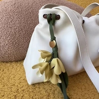Porte-clés en cuir PU tressé Elera, impression numérique, léger, durable, imitation fleur d'osmanthus dorée, logo personnalisable