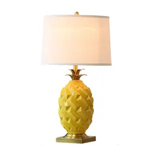 Luminária led de abacaxi criativa moderna, branca/amarela, simples, modelo de quarto, estudo, cerâmica, luminária de mesa, iluminação de latão
