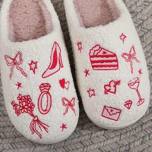 Pantofole da Casa in Peluche Ricamate per Donna, Stile Comodo da Interno con Motivi a Fiocco e Torta, Scarpe Calde per Autunno e Inverno - Product Image 3