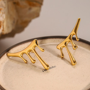 Pendientes Geométricos Irregulares de Origen Jinhua, Joyería de Moda - Product Image 4