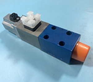 VT-DFPE-A-22/G24K0/0A1V/V-014 โซลินอยด์ควบคุมด้วยแอมพลิฟายเออร์แบบสัดส่วน VT-DFP - Product Image 2