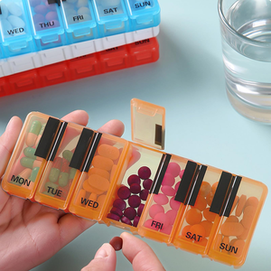 Boîte à pilules hebdomadaire à 7 compartiments en plastique avec couvercle, idéale pour les cadeaux promotionnels et le rangement des médicaments – Nouveauté très demandée - Product Image 4