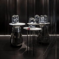 Table de présentation en acier inoxydable avec dôme en verre, vitrine de luxe pour bijouterie et boutique de montres haut de gamme
