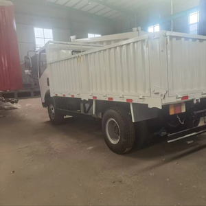 Factory Supply 4x2 10 Ton Light Cargo Truck, Small Lorry with Stake <b>Bed</b> for Sale in China - Product Image 1