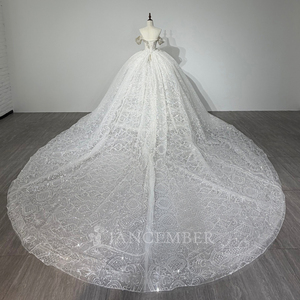 JFH135 Vestido de Novia de Lujo con Escote Corazón, Bordado de Cristales y Encaje, Estilo Imperio - Product Image 2