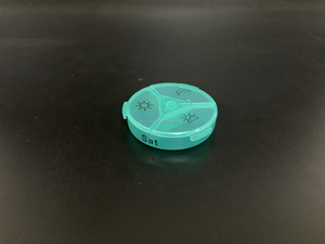 En gros rond 3 compartiments mini boîte à pilules en plastique arc-en-ciel couleur voyage PP étui à pilules - Product Image 4