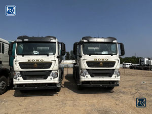 Autobetoniera HOWO 6x4 di Seconda Mano con Alto Momento di Carico, con Cambio e Motore in Vendita - Product Image 3