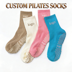 <span class=keywords><strong>Calcetines</strong></span> de Pilates Antideslizantes Personalizados con Diseño OEM, <span class=keywords><strong>Calcetines</strong></span> de Punto Cómodos para Mujer, <span class=keywords><strong>Calcetines</strong></span> Antideslizantes para Danza y Fitness - Product Image 1