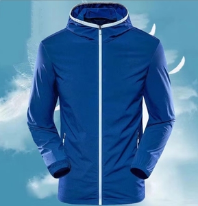 Chaqueta de protección solar transpirable con función de secado rápido y protección UV - Product Image 2