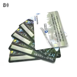 कस्टम प्रिंटिंग लंबी दूरी की यूएचएफ आरएफआईडी कार्ड 860-960 मेगाहर्ट्ज प्लास्टिक आरएफआईडी संपर्क रहित कार्ड
