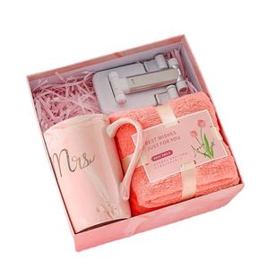 Ensemble d'entreprise 3-en-1 Yy974 : Parapluie, Tasse et Serviette – Cadeaux promotionnels de luxe pour entreprises, idées d'emballage cadeau pour mariage - Product Image 1