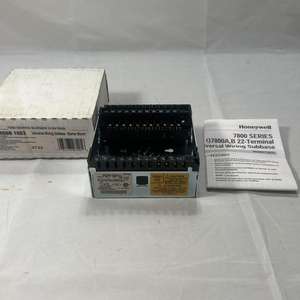 Novo Original em Estoque Q7800b1003 / ( ) Controlador de Programação PLC Dedicado para Automação Industrial - Product Image 1