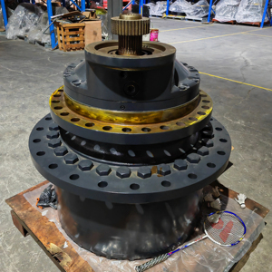 KOMATSU 89810840 PC3000-6 <span class=keywords><strong>TRAVEL</strong></span> <span class=keywords><strong>GEARBOX</strong></span> Komatsu PC3000-6 89810840 <span class=keywords><strong>motor</strong></span> hidráulico para PC3000-6 escavadeira - Product Image 4