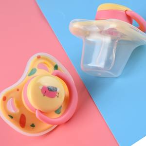 Chupón de Bebé Personalizado con Diseño Único de Animales, Libre de BPA, con Clip y Cadena, Nuevo Diseño para Bebés de 0 a 12 Meses - Product Image 4
