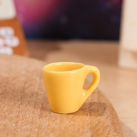 Breloques miniatures en résine pour tasses, personnalisables avec logo et motif, accessoires décoratifs faits main pour tasses en résine, vente en gros