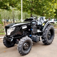 Tractor Agrícola Multifuncional con Arado Rotatorio, Cargador y Diversos Implementos Agrícolas