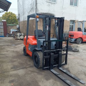 รถยกโตโยต้าดีเซล 3 ตัน มือสอง สภาพดีเยี่ยม สำหรับงานขนย้ายวัสดุอุตสาหกรรม - Product Image 4