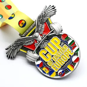 Medalha de ouro personalizada meda do oem do metal de alta qualidade com coroa