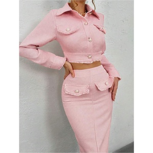Ensemble veste courte et jupe en tweed élégant pour femme, avec fermetures boutonnées en fausses perles, ensemble 2 pièces - Product Image 2