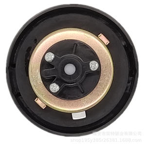 Tapa de Tanque de Combustible Dongfeng 49 Negra de Plástico y Metal para Dolica D5D6D7D8 Captur K5K6 Fureika Ruiling - Product Image 3