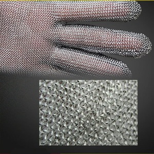 Guantes de Malla de Acero Inoxidable Resistentes a Cortes, Textura de Escamas de Pescado Plateadas, Muñequera Ajustable, Duraderos - Product Image 2