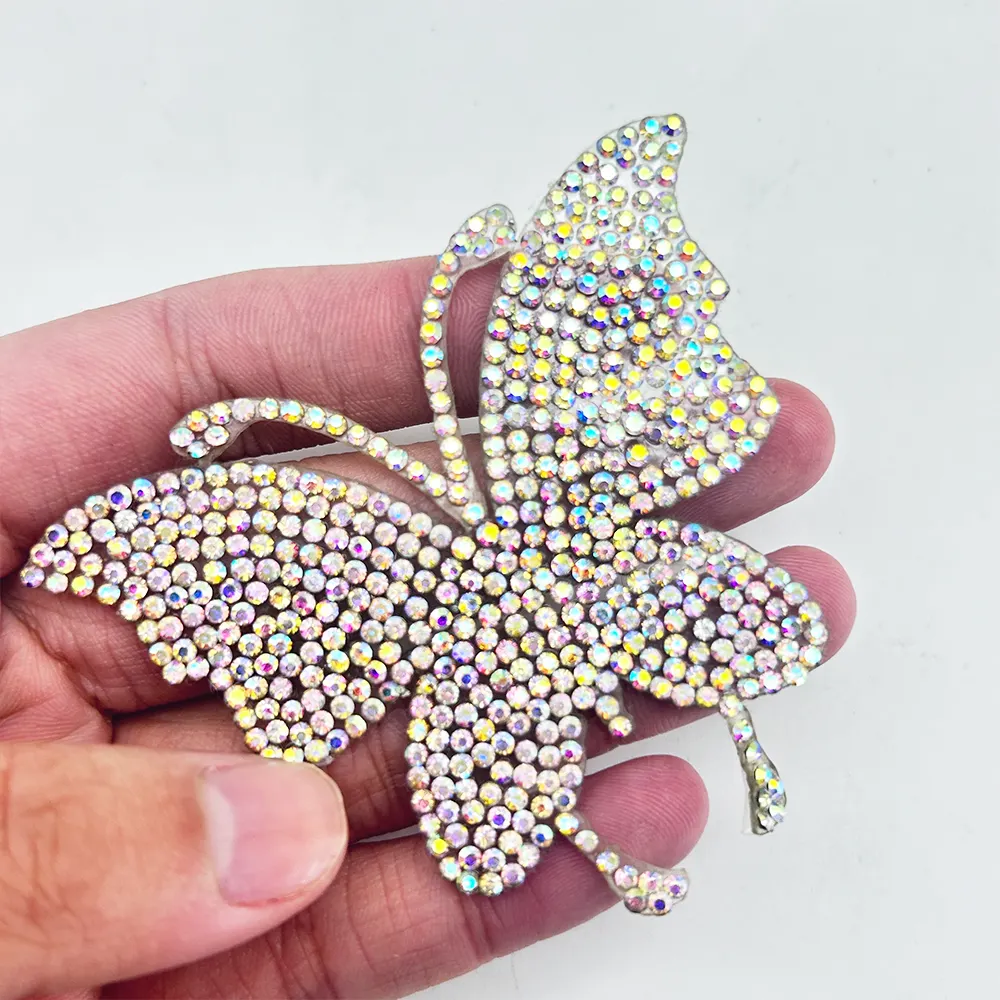 Schöne Schmetterling Kristall Strass Diamantstickerei Applikations-Patch für modische Kleidung