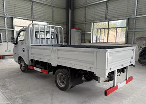 Nuevo Camión de Carga Ligero Dongfeng Tuyi Euro 6 4x2 con Volante a la Izquierda, Motor de Gasolina, 3 Toneladas, Plataforma Plana y Caja de Cambios FAST - Product Image 4