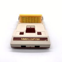Console de jeu vidéo rétro miniature familiale rouge et blanche avec 500 jeux intégrés, prise en charge de plusieurs joueurs, manette filaire