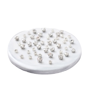 Strass en verre à dos plat - Luminescents dans le noir, sans nickel, écologiques, pour chaussures, vêtements, nail art, voiles de mariée, à coudre, en vrac, extensibles, en forme de coupelle - Product Image 6