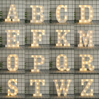 Lettres LED 3D avec éclairage projecteur, décorations alphabétiques, chiffres 0-9, design pour anniversaire, en plastique KT, éclairage décoratif