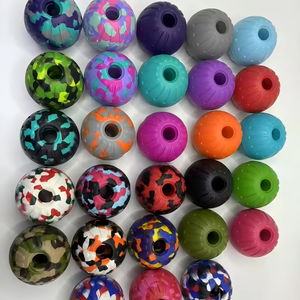 Jouets à mâcher pour animaux de compagnie en EVA perforé non toxique personnalisés OEM avec une résistance à la morsure élevée pour les mâcheurs agressifs - Product Image 1