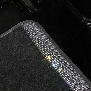 4 unids/set de alfombra para suelo interior de coche para niñas, alfombrillas ostentosas para coche con almohadilla antideslizante de PVC para talón para vehículo Universal - Product Image 4