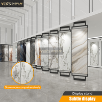 Présentoir à carreaux grand format robuste YEK'S avec système rotatif à 360°, écologique et antirouille, pour magasin et salle d'exposition