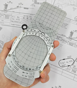 Calculateur de vol en plastique DF E6B-S pour pilotes professionnels, destiné à la formation des pilotes commerciaux, avec étui en cuir - Product Image 3