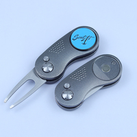 Outil de réparation de divots de golf en acier inoxydable vert personnalisé 2026 avec clip magnétique et marqueur de balle pliable pour golfeurs - Vente en gros