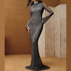 Robe longue maxi en résille ornée de strass pour femme, taille ajustée, sexy, de haute qualité, vente en gros, personnalisable - Product Image 2