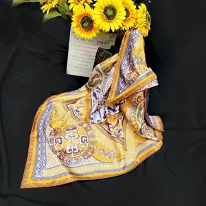 18momme New design silk printed scarf Customized package mulberry silk scarf custom print Breathable 100% silk scarf 90x90
