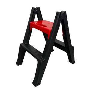 Vendite calde Multi-funzionale in plastica portatile leggero pieghevole scala a due passi per autolavaggio <span class=keywords><strong>e</strong></span> <span class=keywords><strong>lucidatura</strong></span> <span class=keywords><strong>auto</strong></span> - Product Image 1