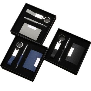 Nouveauté : Coffret Cadeau d'Entreprise de Luxe en Cuir Premium avec Logo Personnalisé Sérigraphié – Idéal pour Noël - Product Image 1