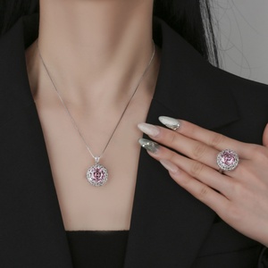 Ensemble de bijoux pour femme, bague et colliers, en cuivre écologique, avec zircone rose taillée en forme de rose de 12 mm, pour les occasions spéciales - Product Image 6