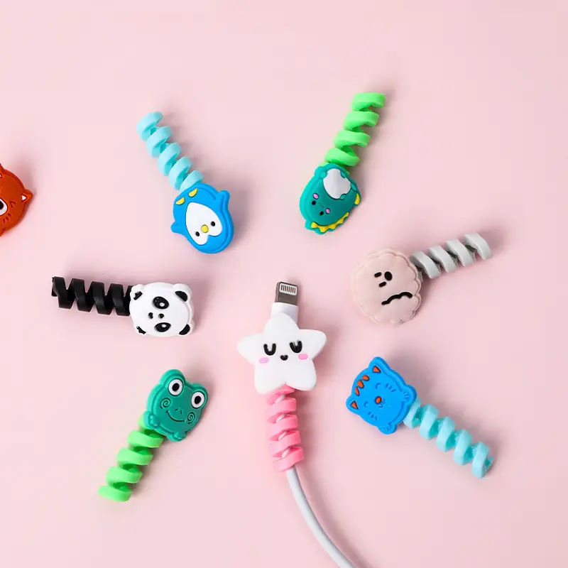 3D Cute Cartoon Animal Cable Protector Universal Mobile Phone Charging Wire Port For iphone 13 14 15 Pro Max Organizer Winder