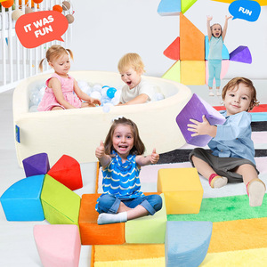Piscine à balles en mousse souple personnalisée pour bébés et tout-petits avec tapis de puzzle colorés pour jeux intérieurs, enfants de 4 à 6 ans, sûre et anti-chute - Product Image 2